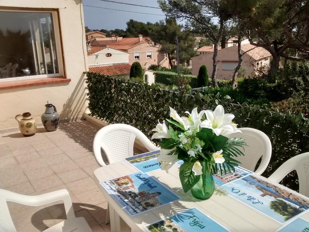 Villa Veronique Saint-Raphael  Bagian luar foto